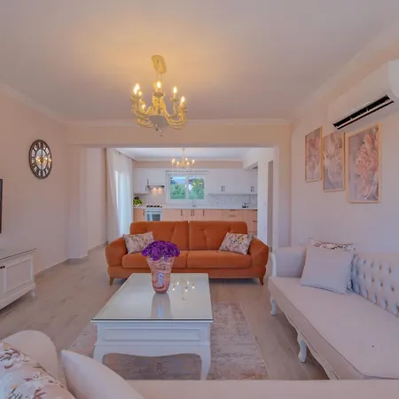 Belis * פאטהיה